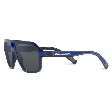 dolce gabbana sporty inspired sunglasses